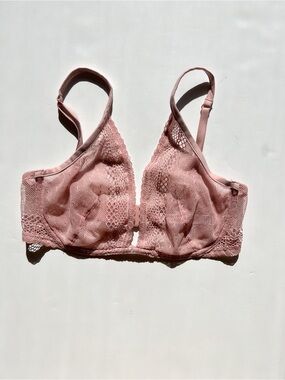 Victoria's Secret Incredible Unlined Plunge Lace Bra in Dusty Rose 32D